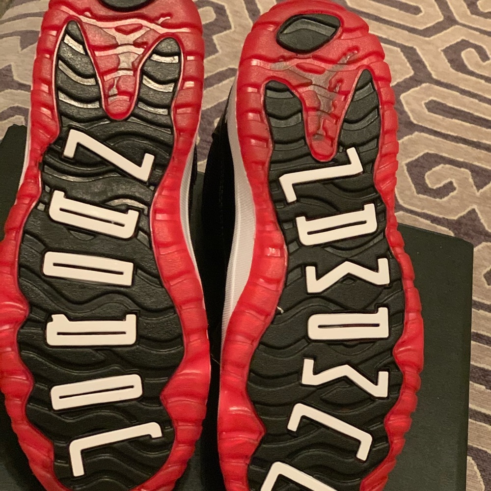 Retro Jordan 11 - Picture 6 of 7